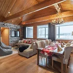 Wilderness & Igloos Hotel