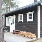 Wilderness & Igloos 4* Nellim
