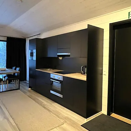 Wilderness Nellim&igloos Hotel 4*