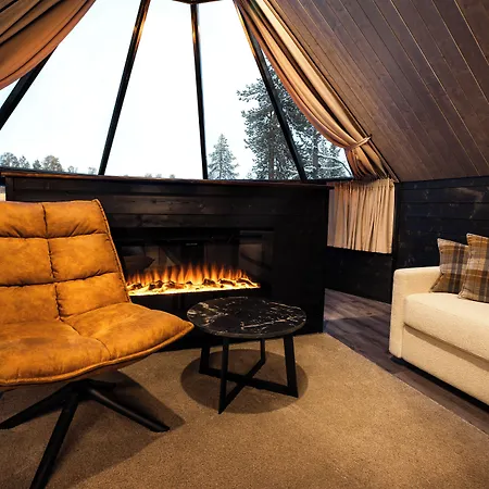 Wilderness & Igloos Nellimö