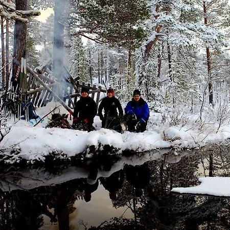 Wilderness Nellim&igloos 4* Nellimö