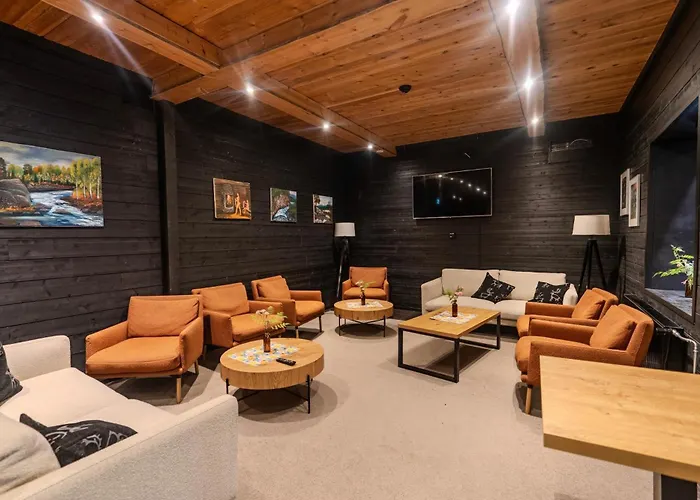 Hotel Wilderness & Igloos