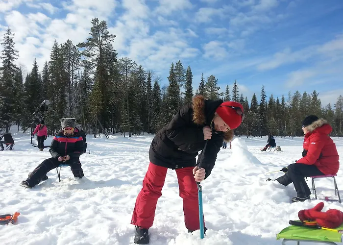 Hotel Wilderness & Igloos