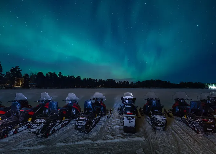 Wilderness & Igloos Hotel