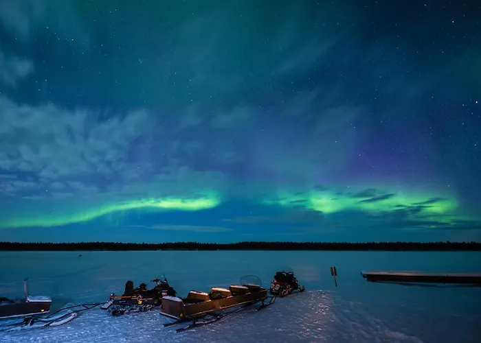 Wilderness & Igloos ホテル